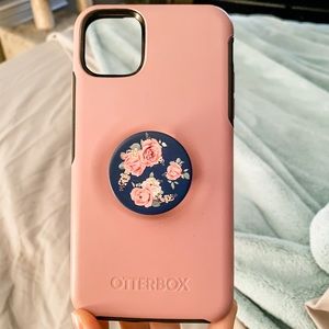 otterbox Iphone 11 pro max case with popsocket